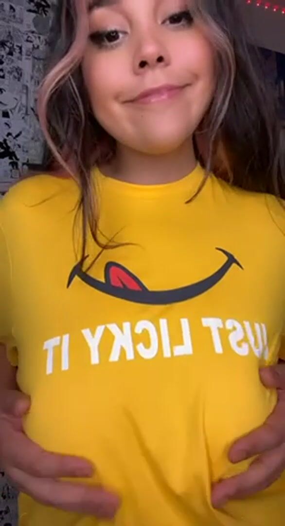 Hey Papi! Would you do what the shirt says… to me?
