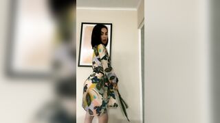 Latinas: Am I gf material? #2