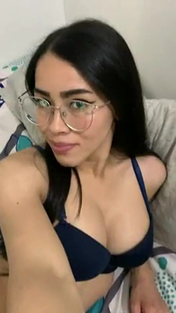 Never been with an asian girl? Let’s fix that ????