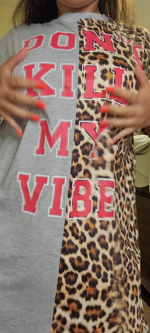 describe my latina bod using 1 word.