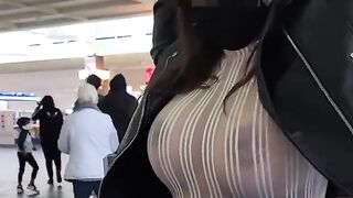 Larina MILF At The Mall Food Court